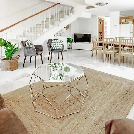 Peaceful Townhouse In Costabella Marbella