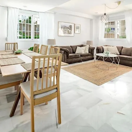 Apartment Peaceful Townhouse In Costabella