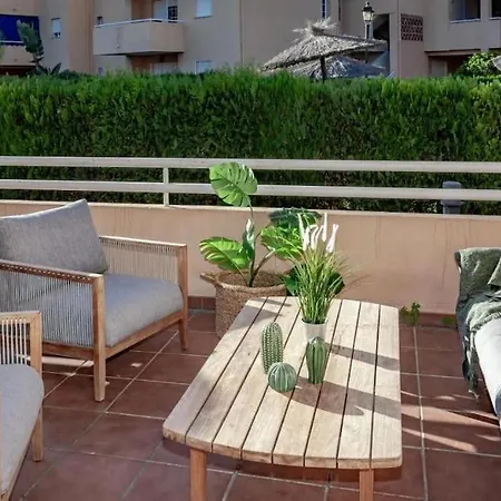 Peaceful Townhouse In Costabella Apartment