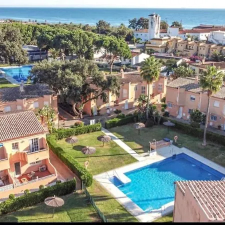 Lägenhet Peaceful Townhouse In Costabella